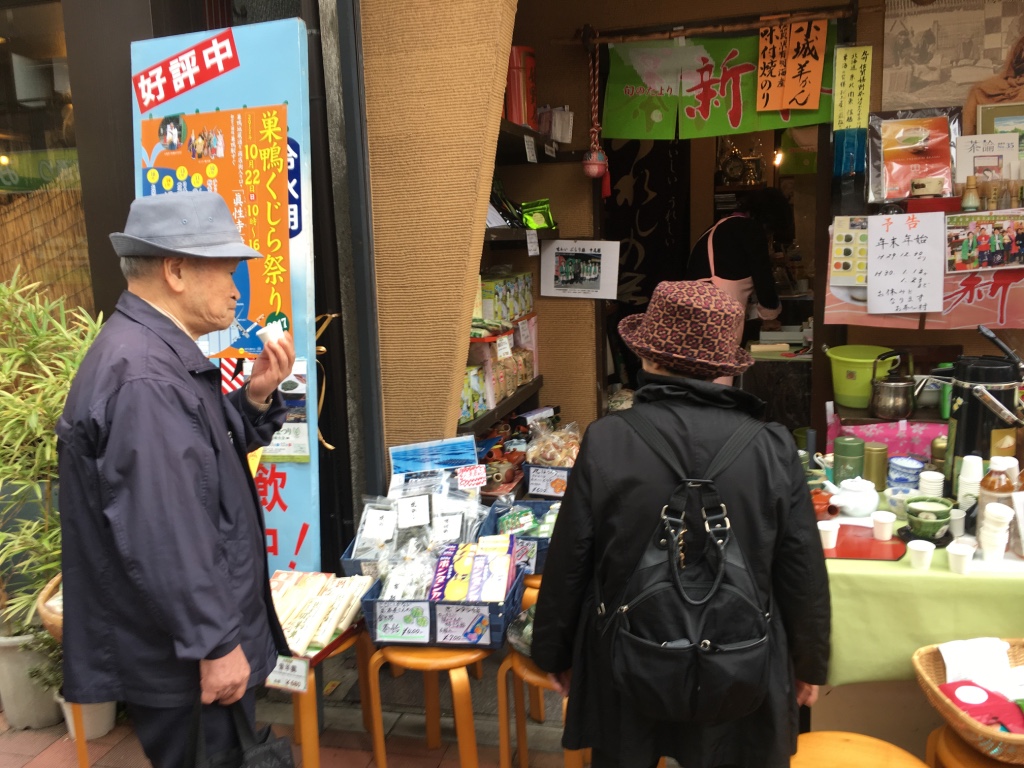 Sugamo: A friendly community for Japan’s elderly 3